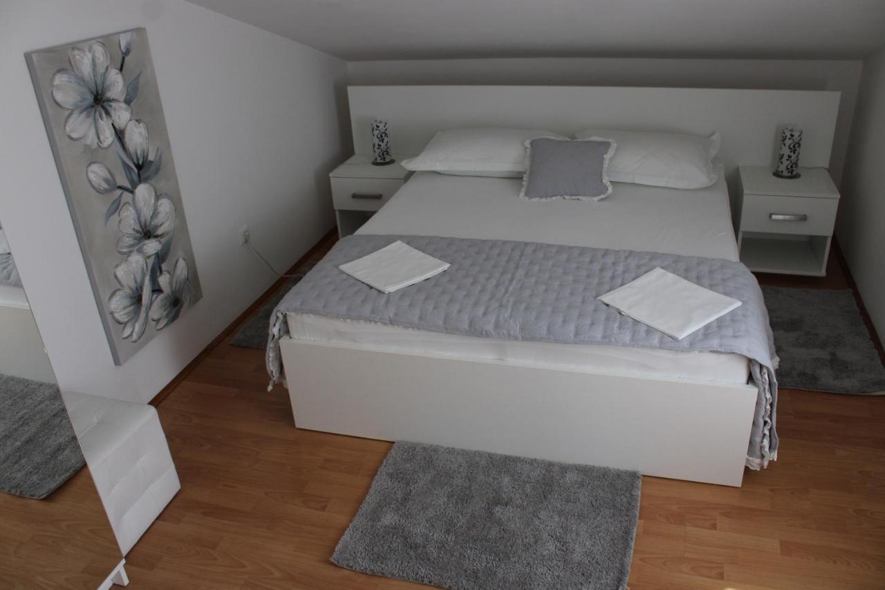 Apartments & Rooms Anita Hvar Town Zewnętrze zdjęcie
